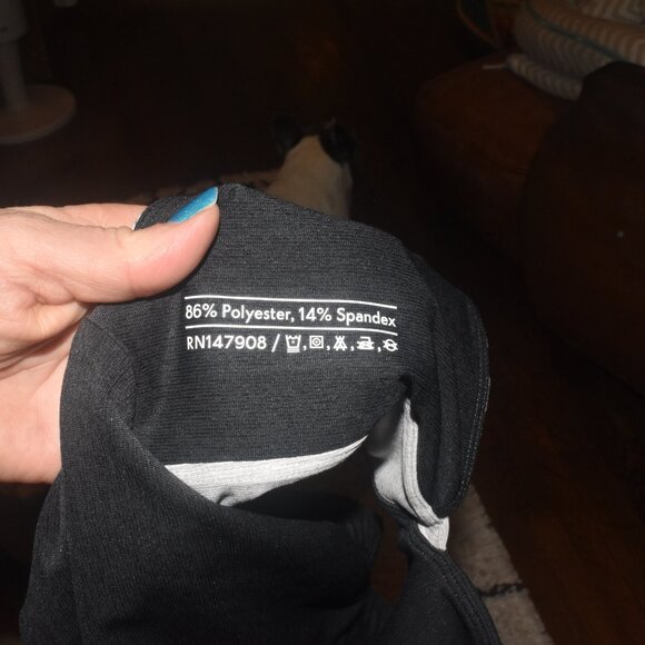 Outdoor Voices Two Tone Sports Bra Size M! - Picture 4 of 5